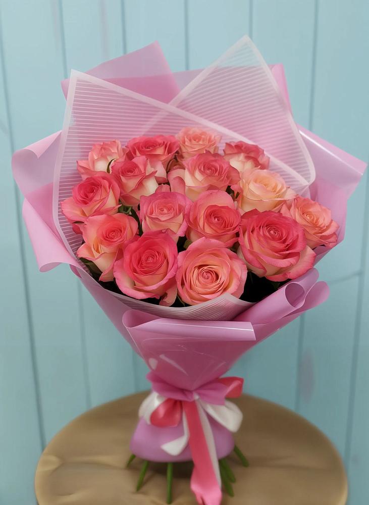 Букет 15 Розовых роз Равель в Погорелках