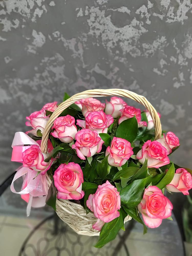 Цветочная композиция из Розы в корзине в Погорелках