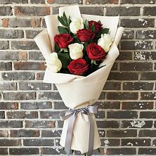 Букет цветов из:  Розы в Погорелках