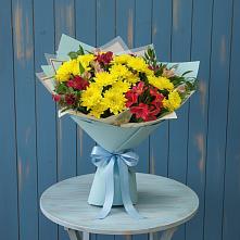 Букет цветов из:  Альстромерии и Хризантемы в Погорелках