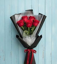 Букет цветов из:  Розы в Погорелках