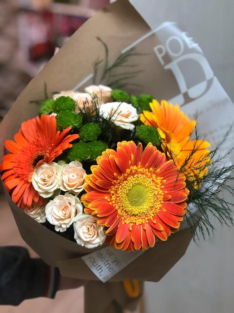 Букет цветов из: Герберы, Хризантемы и Розы в Погорелках