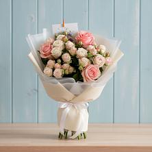Букет цветов из:  Розы в Погорелках