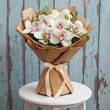 Букет цветов из:  Орхидеи и Розы #REPLACE_PRED# Погорелках